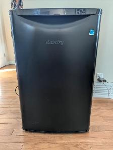 Danby Mini Fridge 4.4 cubic feet
