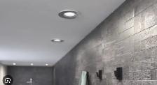 cherche personne capable d installer sport luminaire