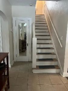 Tow student room for rent