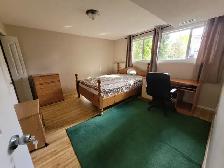 FURNISHED ROOM 4RENT ALL INCLUDED-CLS2 SOMERSET C-TRAIN STATION