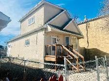 Spacious 5BR Home for Sale - 708 Aberdeen Avenue