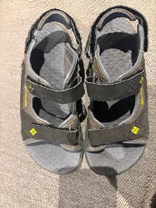 Size 2 Columbia sandals