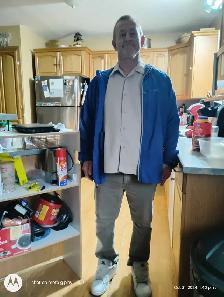 Are you looking for a hard worker msg or call