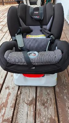 FREE CHILD CAR SEAT