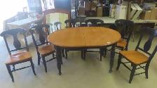 Kitchen Table Country 30'' x 60'' & 6 Chairs