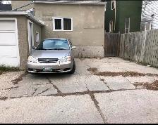 Parking spot Available on Mc Dermot Ave
