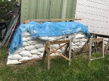clean pea gravel
