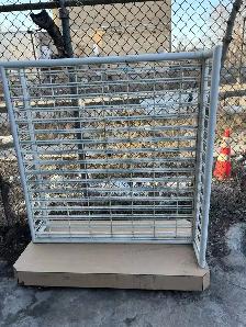 Low price shelf
