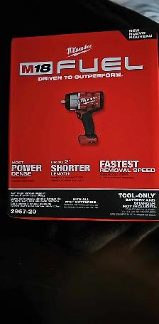 Milwaukee Fuel Impact Drill & Forge XC6.0 Battery