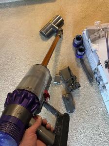vacuum Dyson V10 for parts