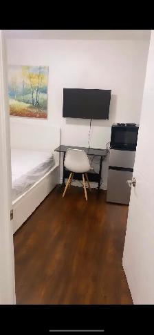 Privet bathroom Furnished all included