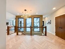Bright, Spacious, and Stylish – Tour This Oak Bluff Home Today
