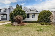 202 WHITEGATES CRES - BEAUTIFULLY MAINTAINED HOME IN WESTWOOD!
