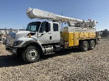 2010 ALTEC AM55E BUCKET TRUCK