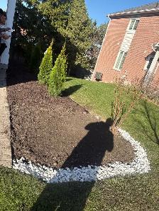 looking for a helper landscaping and clean up $ cash Pay!