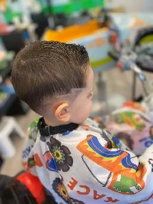 Hairstylist wanted