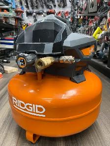 Ridgid 6 Gallon 150 PSI Portable Electric Pancake Air Compressor