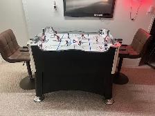 TABLE HOCKEY GAME