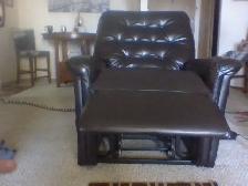 Recliner lift chair