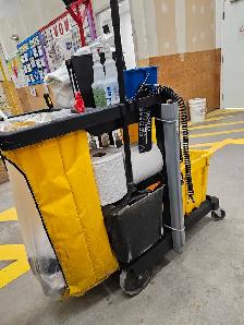 Commercial cleaner