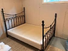 Double metal bed with base