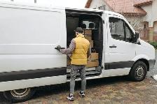 Hiring Delivery Drivers Full time