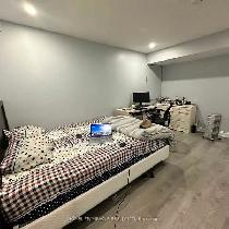 2 bedrooms Basement available for rent 1st may milton