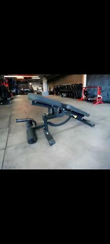 Commercial Grade Adjustable Workout Bench NEW 680lb CAPACITY