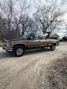 1996 Chevrolet C2500, Immaculate Rust Free original  body!