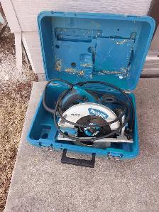 Makita corded circular saw