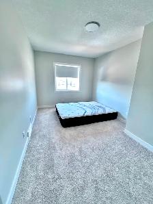 Room for rent in the house