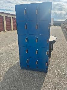 Hard to find Lockers - 15 individual/  Can Deliver