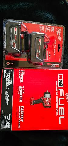 Milwaukee M18 Fuel Impact Wrench & 2 M18 Red Lithium XC5.0 Batte