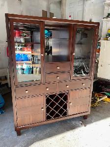 Modern Display Cabinet / China Cabinet / Hutch