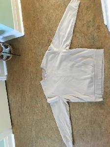 Mens size medium crewneck sweater beige