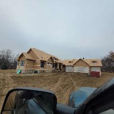 stopped roofing laborer