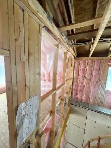 looking to hire insulator