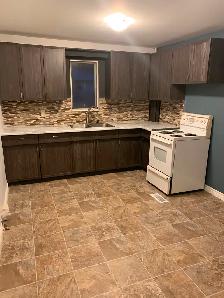 Beautiful 2 Bedroom for rent June 2nd Levack