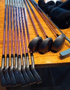 Ladies Goliath left hand golf clubs