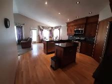 ALL INCLUDED FURNISHED ROOM 4RENT-WALK2 SOMERSET C-TRAIN STATION