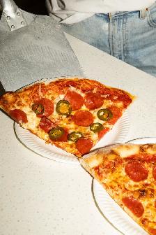 PIZZA DELIVERY DRIVER NEEDED