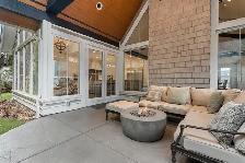 Luxury 4 bed home in East Abbotsford gated community for rent.