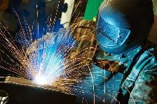 I LOOKING MIG WELDER JOB (NOT OFFER )