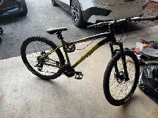 Diamondback mountain bike