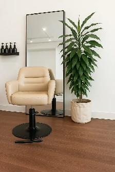 Salon Chair Rental