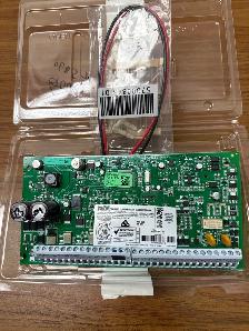 DSC PC1832