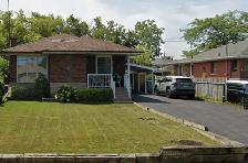 3 Bed Bunglaw House  upper level Hamilton for Rent-$2700