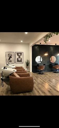 Now Hiring: Experienced Hairstylist & Aesthetician (2  Year)