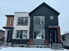 HIRING. vinyl and hardie installers