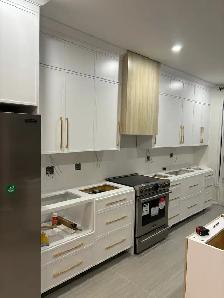 Blowing out! Ready to assemble kitchen and bathroom cabinets